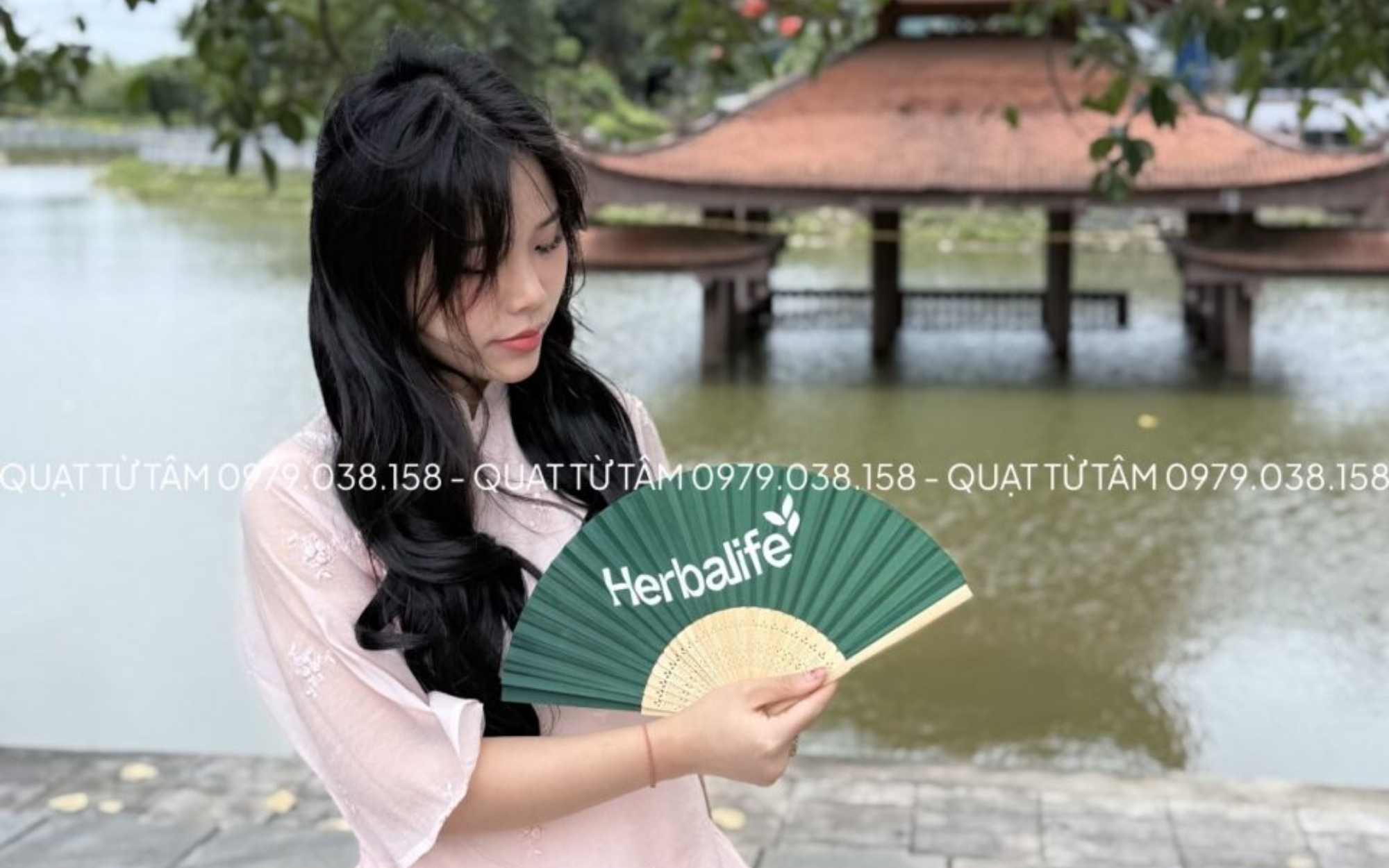  đặt làm quạt quảng cáo