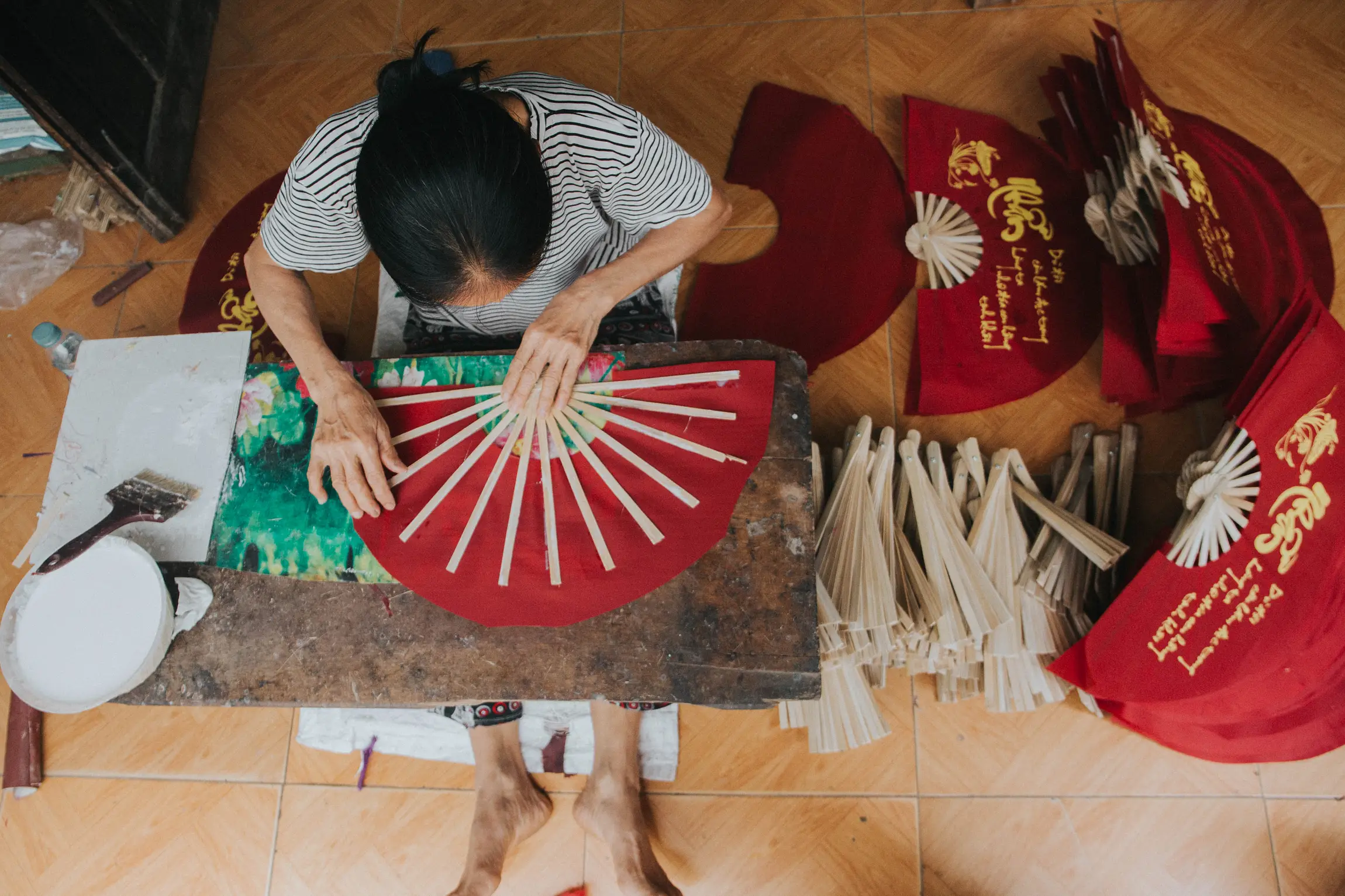 quạt giấy thạch thất