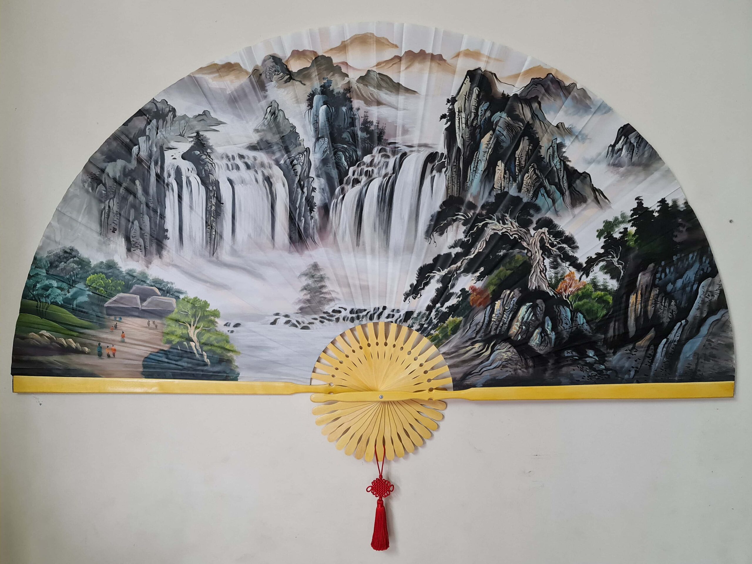 Quạt Tranh Sơn Thủy – Vẻ Đẹp Cổ Điển, Hồn Thiên Nhiên - Image 5