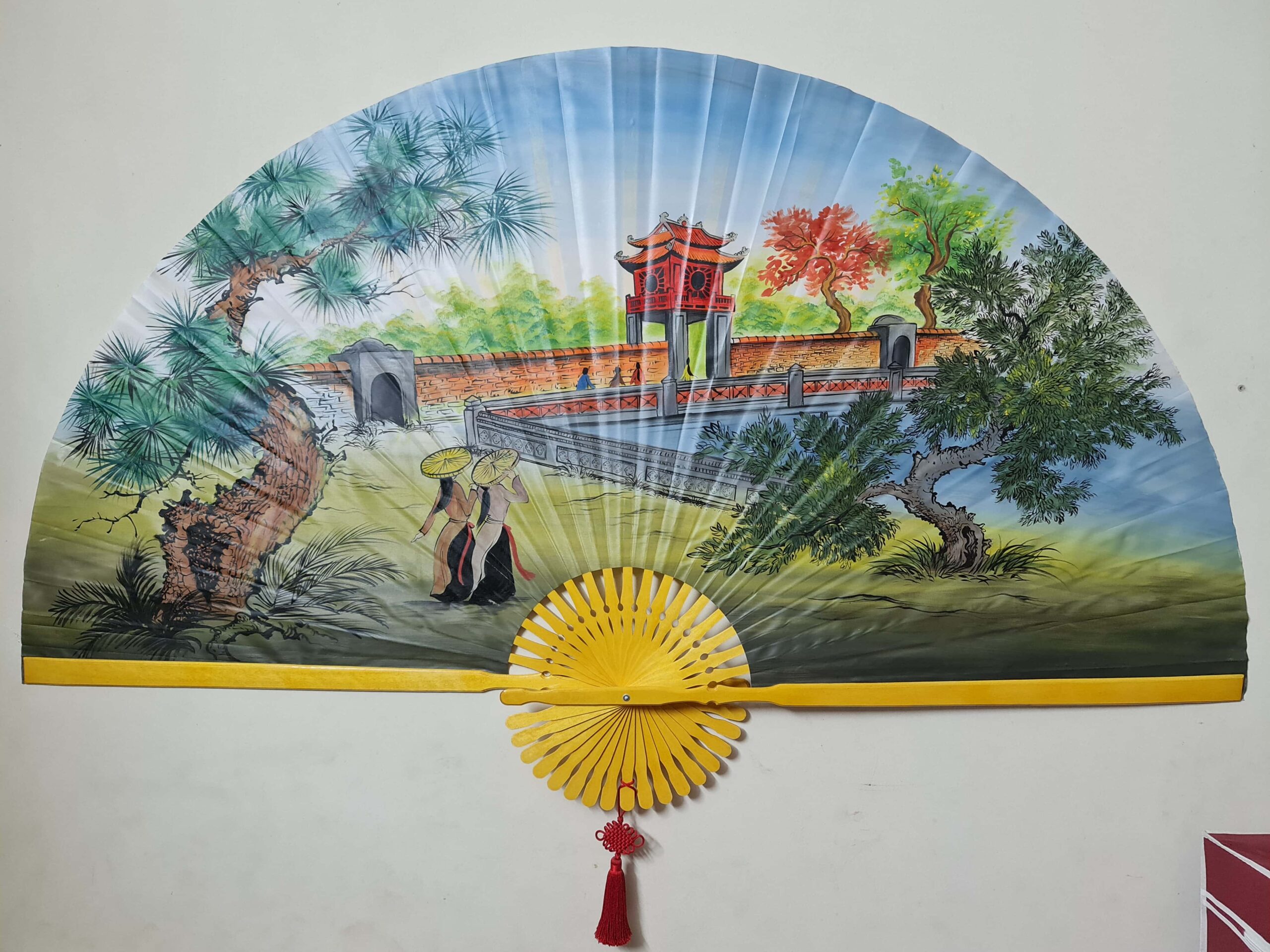 Quạt Tranh Sơn Thủy – Vẻ Đẹp Cổ Điển, Hồn Thiên Nhiên - Image 11