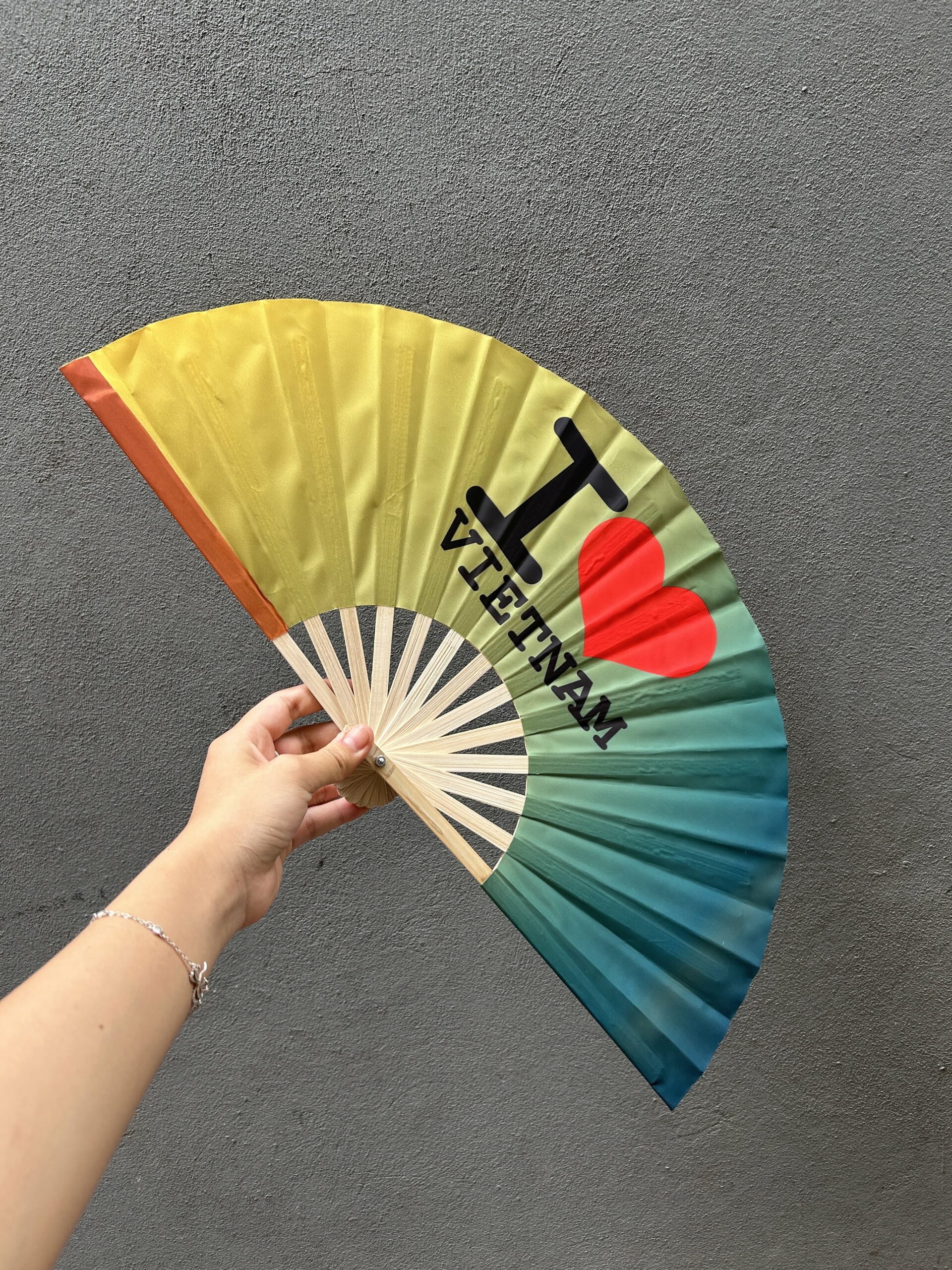 Quạt Việt Nam – Vẻ đẹp bình dị và tinh hoa truyền thống - Image 3