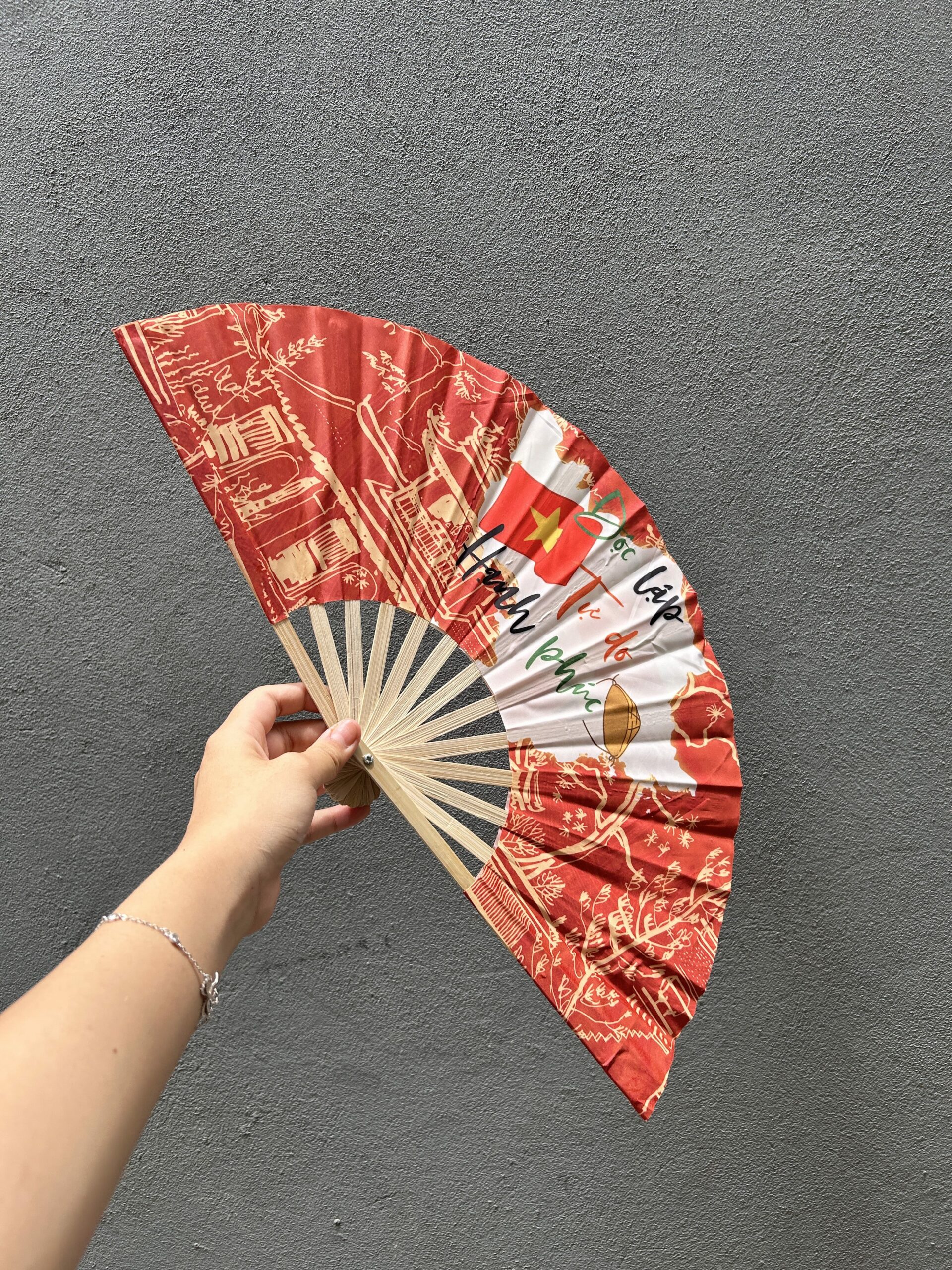 QUẠT VIỆT NAM – VẺ ĐẸP BÌNH DỊ MÀ GẦN GŨI - Image 18