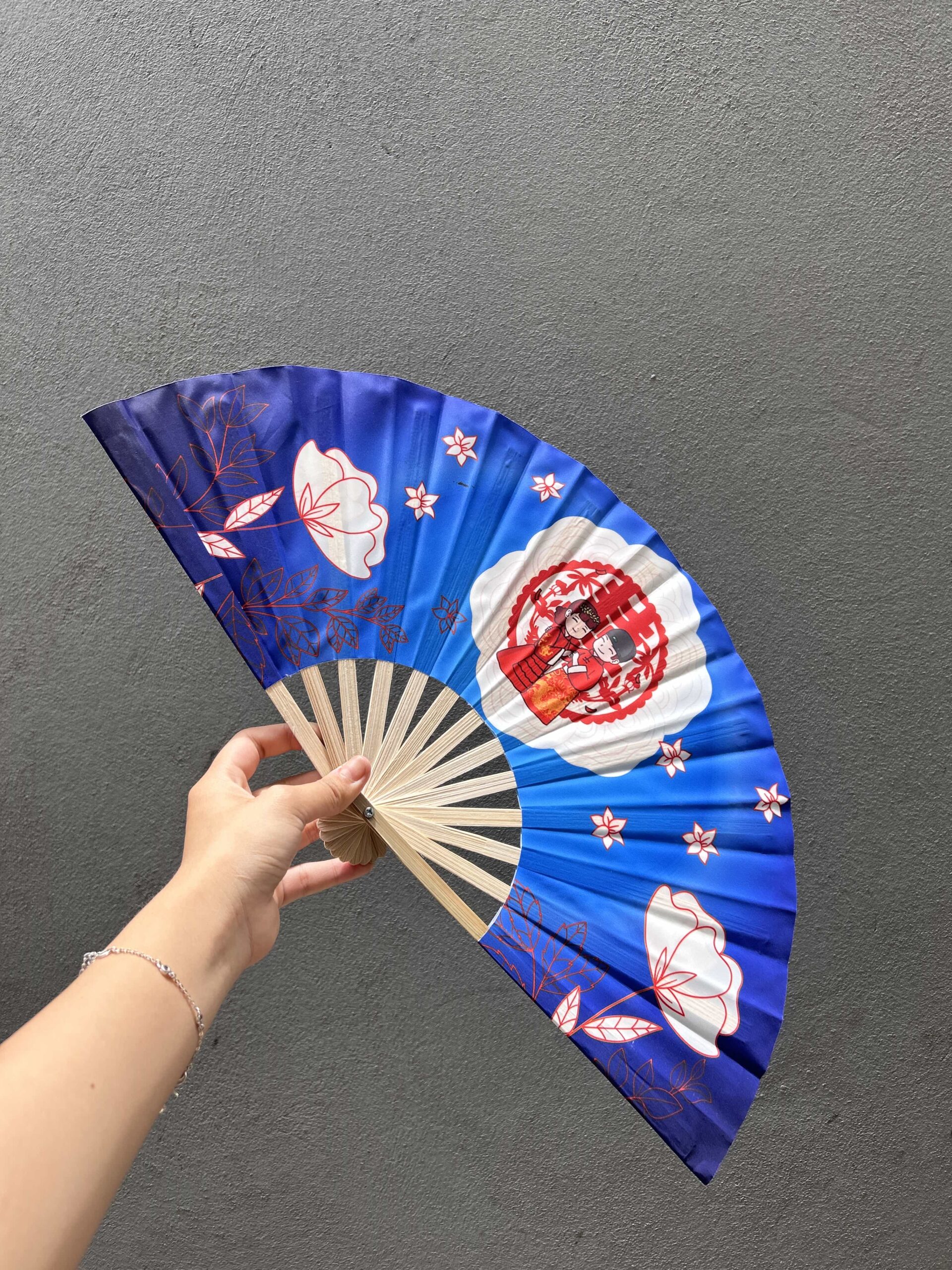 Quạt Cưới – Lời Chúc Duyên Lành Trong Từng Nhịp Quạt - Image 5