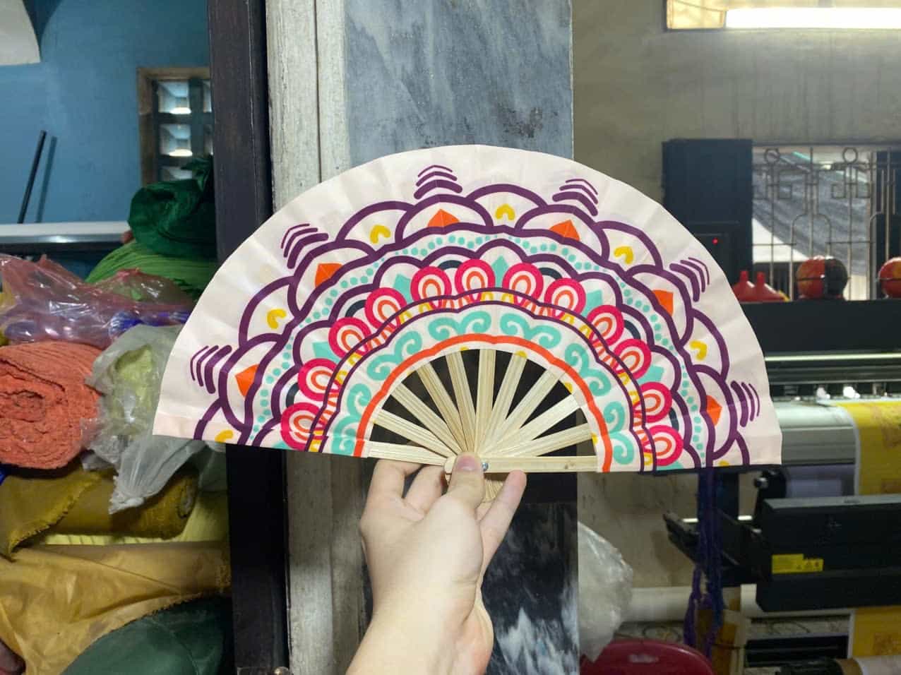 Quạt Cưới – Lời Chúc Duyên Lành Trong Từng Nhịp Quạt - Image 14