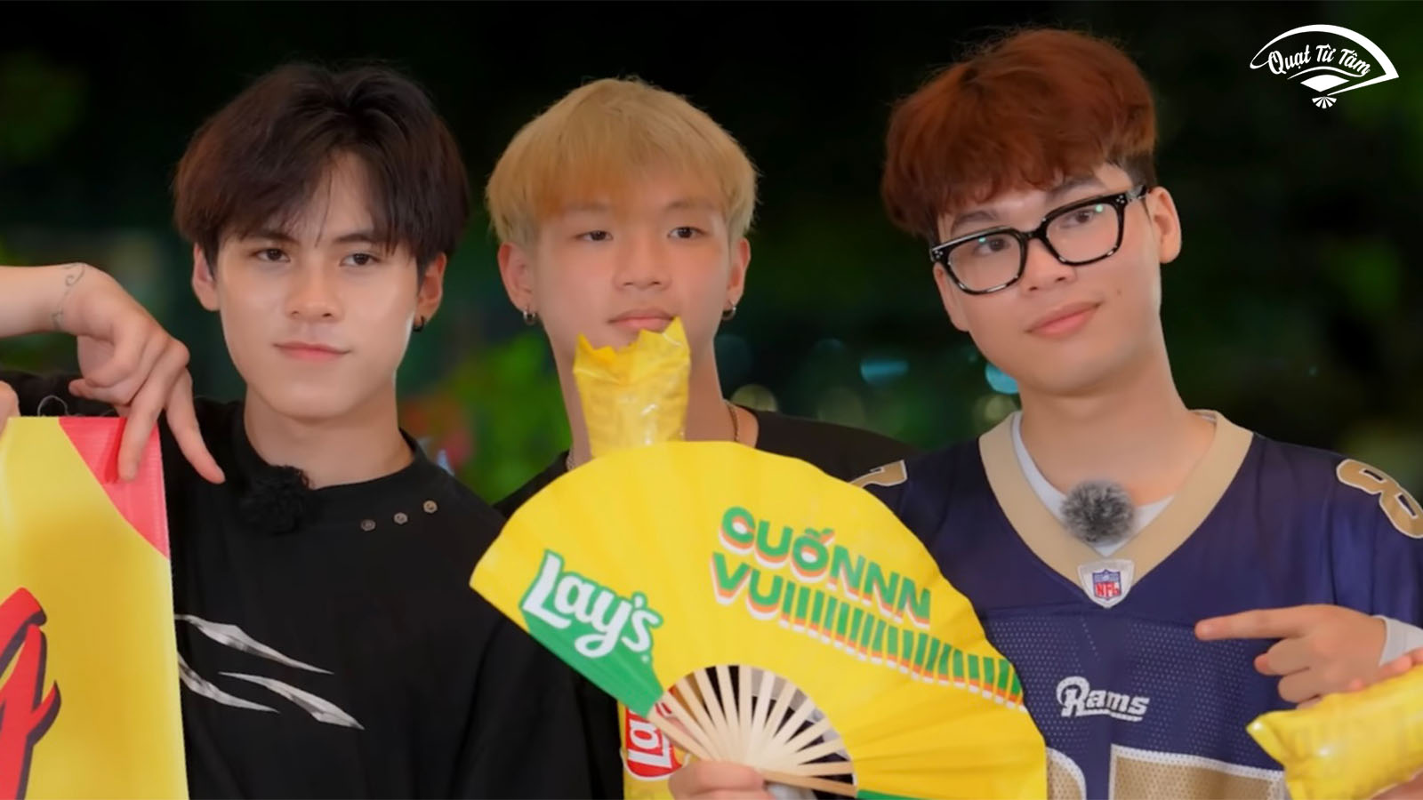 Quạt Lay’s “Cuốn vui trọn show”
